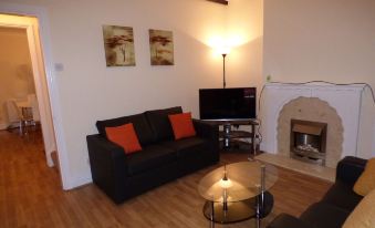 Loscoe House - Housity