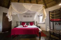Ku Sungula Safari Lodge فنادق في هويدسبرويت