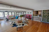 Whitehall Hotels in Lincolnville