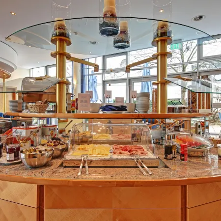 Hotel Schwanen Stuttgart Airport/Messe Отели рядом с Аэропорт Штутгарт