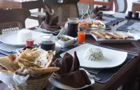 Jaffna Heritage Hotel - breakfast