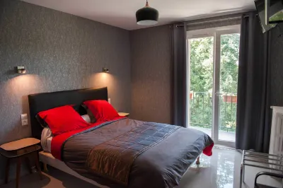 Hotel Restaurant Rive Gauche Hotels in Bersac-sur-Rivalier