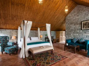 Larisa Resort Manali