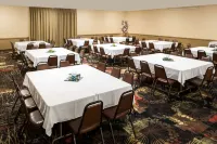 Ramada by Wyndham Grand Forks Hotels in Grand Forks