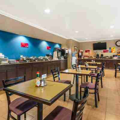 Best Western Plus Wine Country Inn  Suites Dining/Meeting Rooms