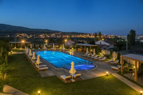 DoubleTree by Hilton Avanos - Cappadocia - Kolam Renang