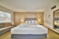 Club Lux Resort by the Beach Hotels in Deerfield Beach