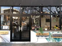 Tokyo Guest House Ouji Music Lounge - Hosteller