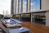 Wyndham Garden Ribeirao Preto Convention - piscina