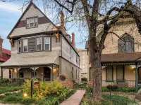 Queen Anne Bed and Breakfast Hotels near Great Divide Brewing