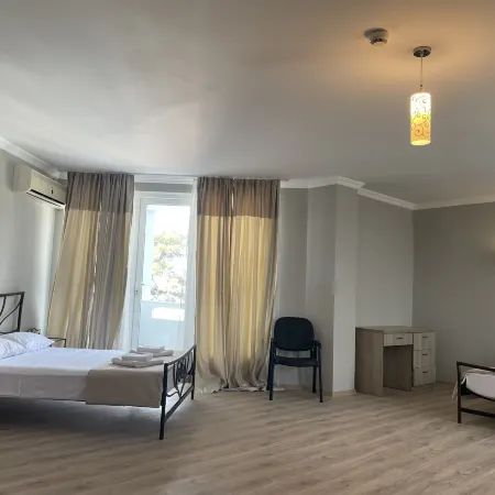 Argo Hotel