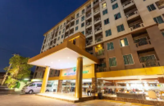 The Airport Greenery Hotel Hotels near GRAND SIRITARA CONDOMINIUM