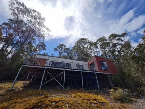 休恩布什靜養飯店