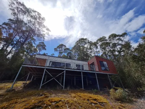休恩布什靜養飯店