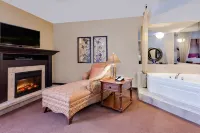 Ramada by Wyndham Camrose Hotels in Camrose