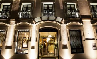 Plaza Gallery Hotel Boutique