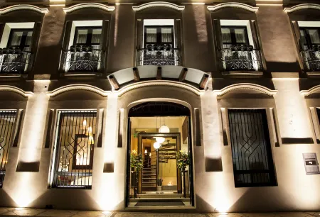 畫廊廣場精品酒店