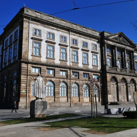The Rex Hotel Porto Отели рядом с достопримечательностью «Седофейта»