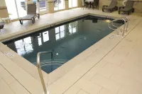Sleep Inn & Suites - Pools