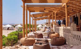 Marsa Nakari Village