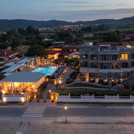 Antigoni Seaside Resort