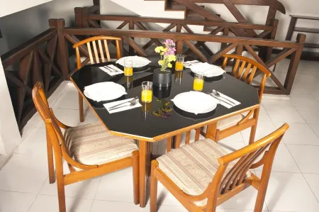 Berlian Resort Отели рядом с достопримечательностью «Botanic Garden Cibodas»