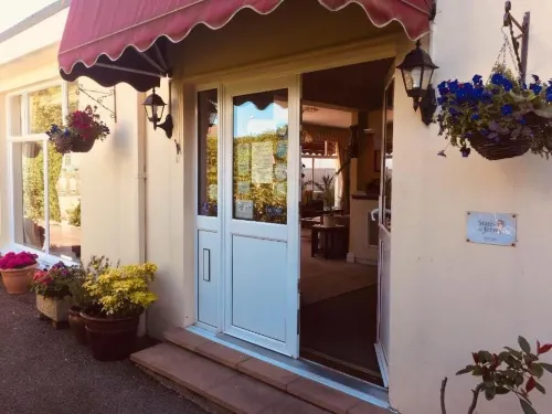 Seawold Guest House - Homestays