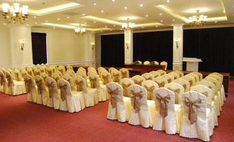 City Bay Palace Hotel