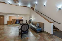 Quality Inn & Suites فنادق في South Fork
