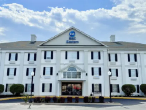 بست ويسترن أوف كريستفيو فنادق في كريستفيو