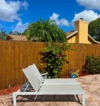 Pool Home oasis just minutes to Siesta Key Beaches