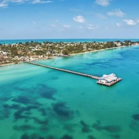 Sand & Sea Oasis: Condo with Private Beach Access