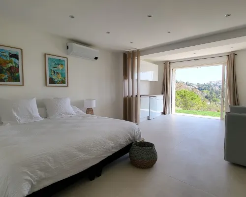 Ideal Bnb Hotels in Saint-Paul-De-Vence