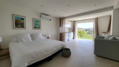 이상적인 BnB 라콜레쉬르로 호텔