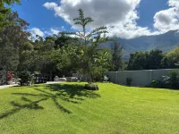 A Riverbed Guesthouse