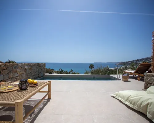 Only Yours , Mykonos - Private Pool & Sea View Suites Near Scorpios Hotel berhampiran Pantai Paraga