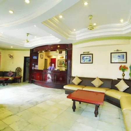 Hotel Samrat International