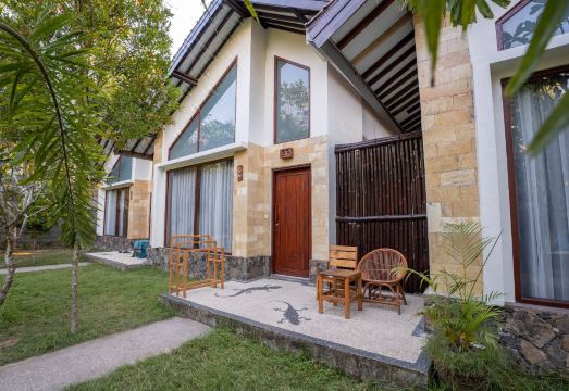 롬복 숙소 주변 경관