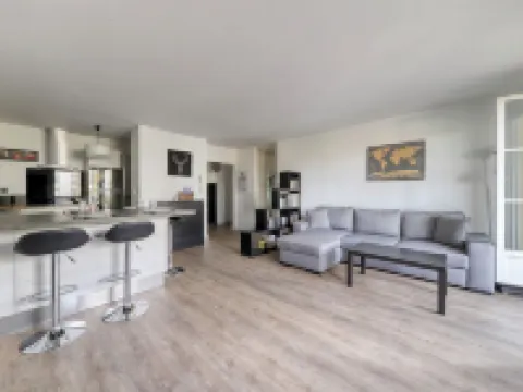 123Home-The Outlet Hoteles en Serris