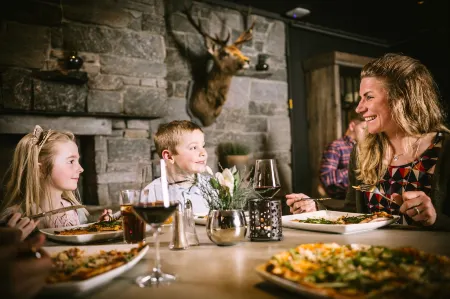 Highland Lodge Отели в г. Гейло