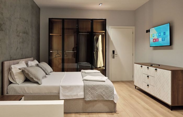 Montflux Hotel