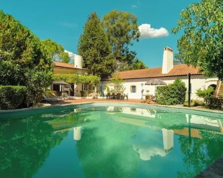 WHome Family Paradise, Exquisite Retreat for Holidays Hotels in Abrantes