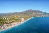 Thano's Stylish Flat Just 150m to the Beach