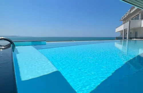 Luxury Rooftop Suites by Blumont