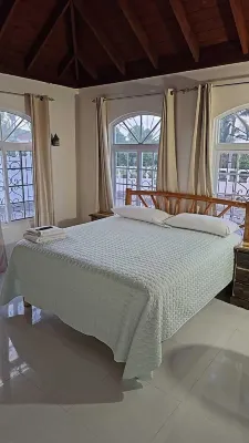 Turquoise Sea Villa