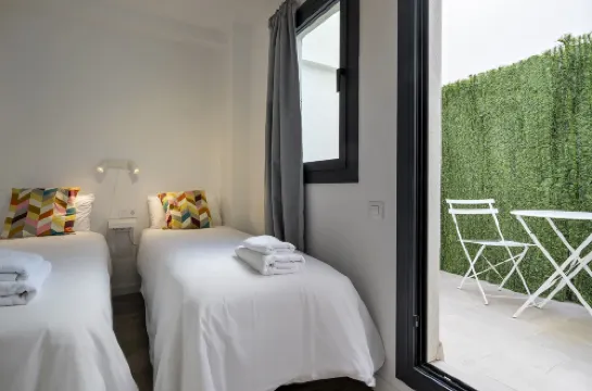 Habitat Apartments Teatre