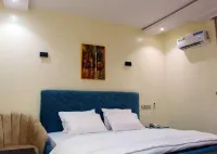S and B Suites Hotels in Ojokoro