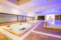 Zenia Hotel & Spa Hotel a Creveceur-sur-l'Escaut