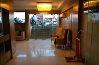 Hotel Radiance فنادق في باريلي