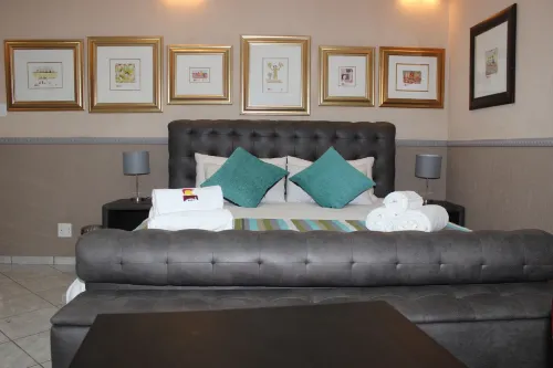 Romans Rest Guest House - bar